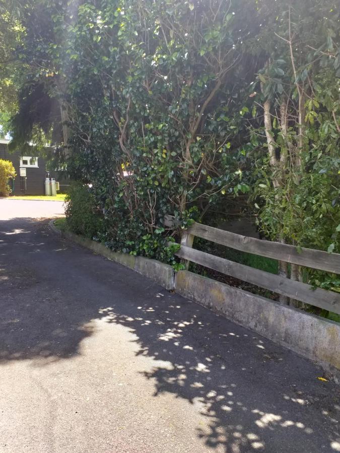 Sleepout Hideaway Apartment Rotorua Luaran gambar